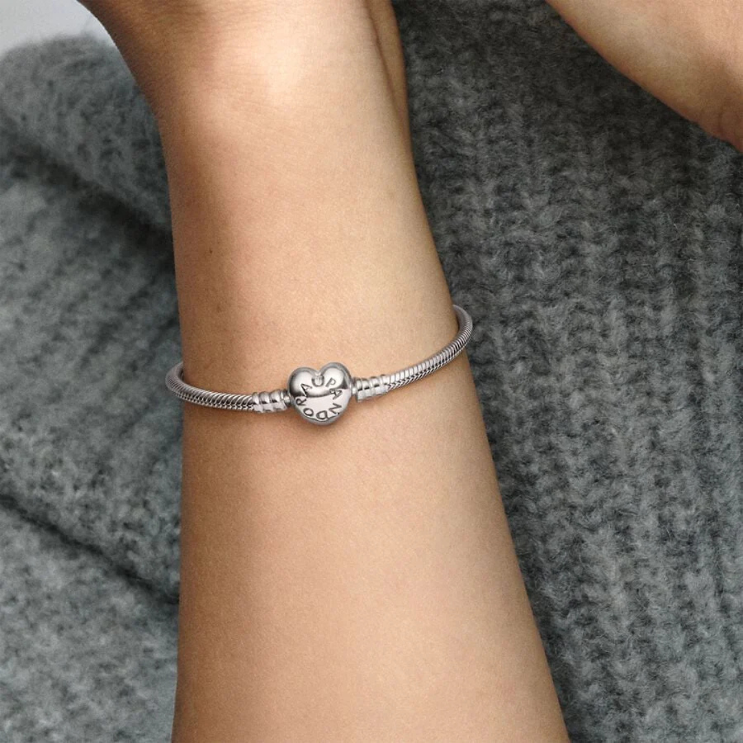 Pulsera Pandora Cadena de Serpiente y Corazón de Moments - Plata de primera ley