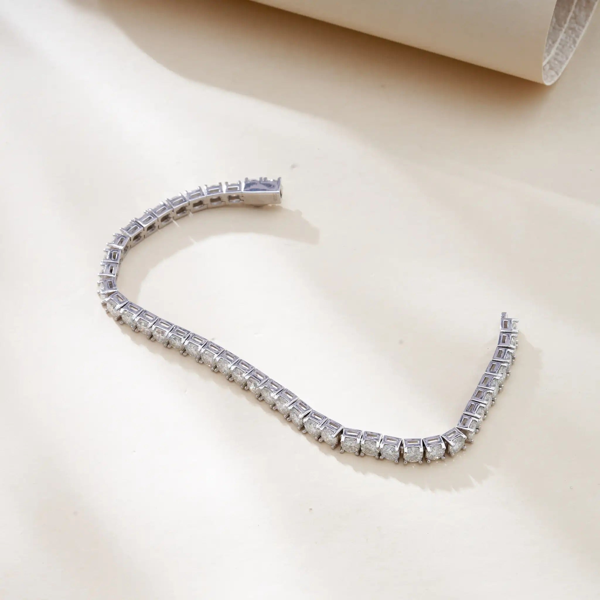 Pulsera tennis oro blanco 18k  + moissanita